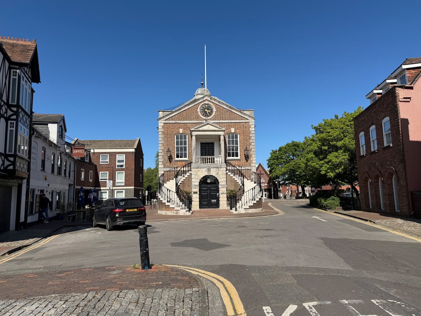 Historic Old Town streets beside Poole Guildhall